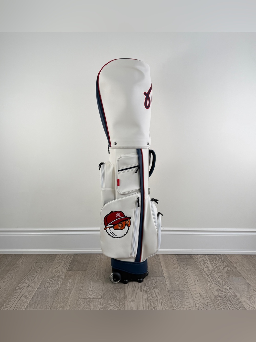 Malbon Golf Premium Cart Bag – White Leather, Stylish & Rare